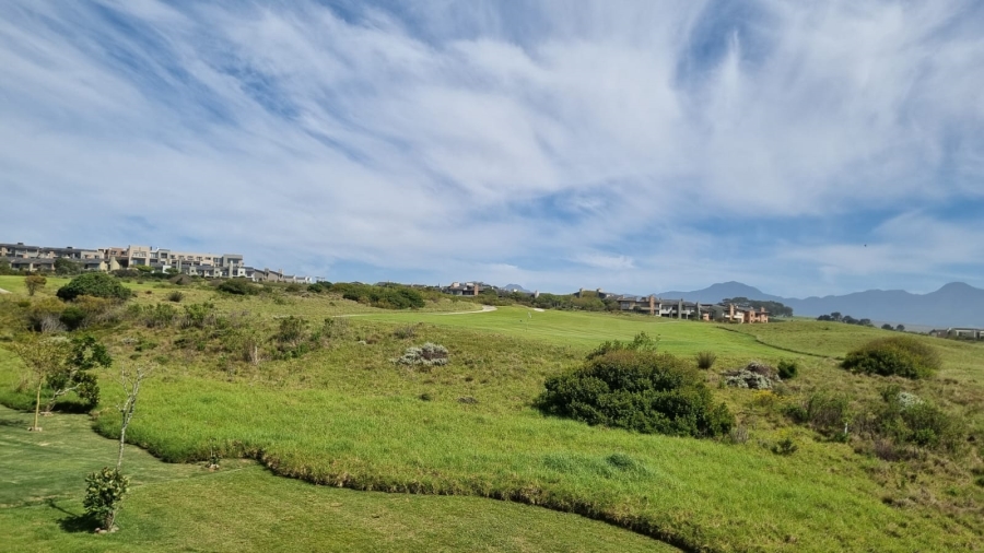 5 Bedroom Property for Sale in Oubaai Western Cape